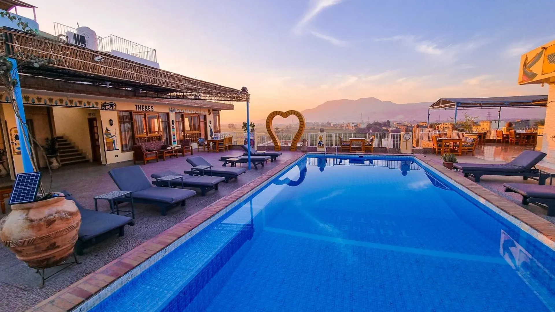 Thebes Hotel ルクソール
